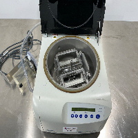 Eppendorf 5305 Concentrator Plus image 2